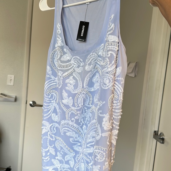 NWT EXPRESS lavender sequin beaded top size small - Picture 2 of 5